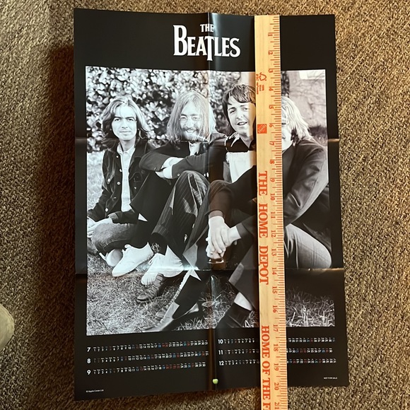 The BEATLES Dual-Size Poster Print 20" Long x 14" Wide Color & B&W Print JAPAN - Picture 10 of 11